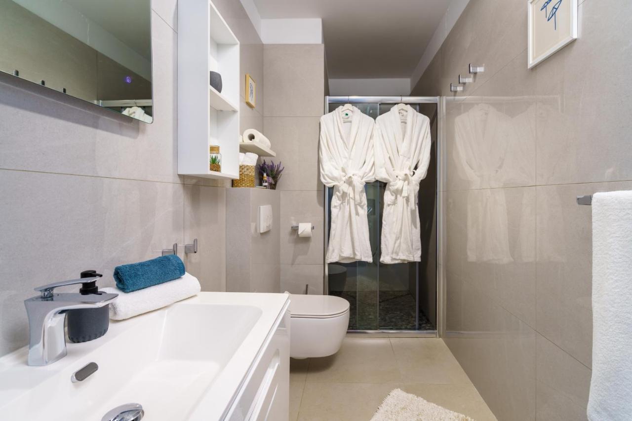 Villa Caprice Milohnici Esterno foto