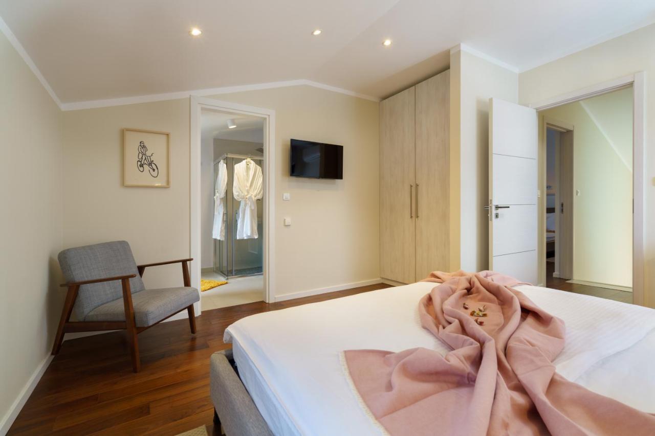 Villa Caprice Milohnici Esterno foto