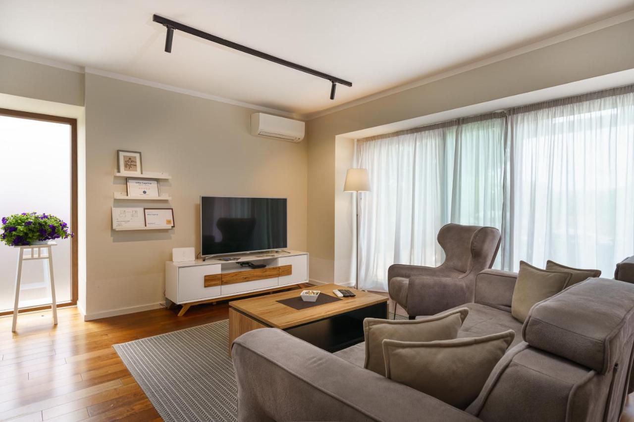 Villa Caprice Milohnici Esterno foto